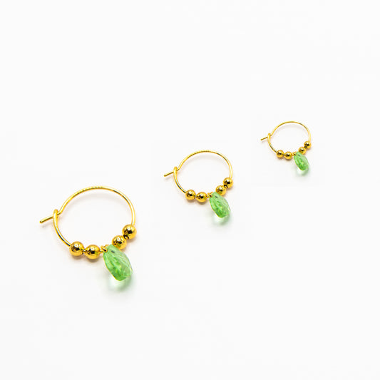 Orecchini a cerchio con cuore Swarovski verde